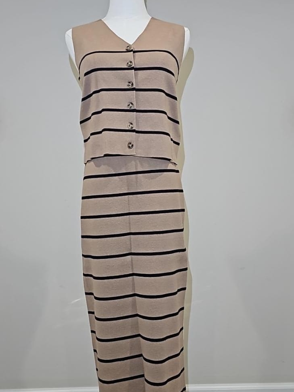 Joie Striped Knit 2 Piece Set Sleeveless Button Top & Maxi Skirt Size M